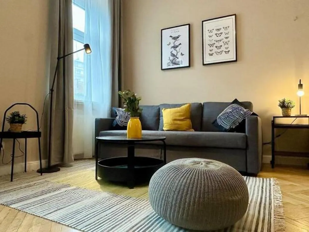 Chic Vienna Apartment