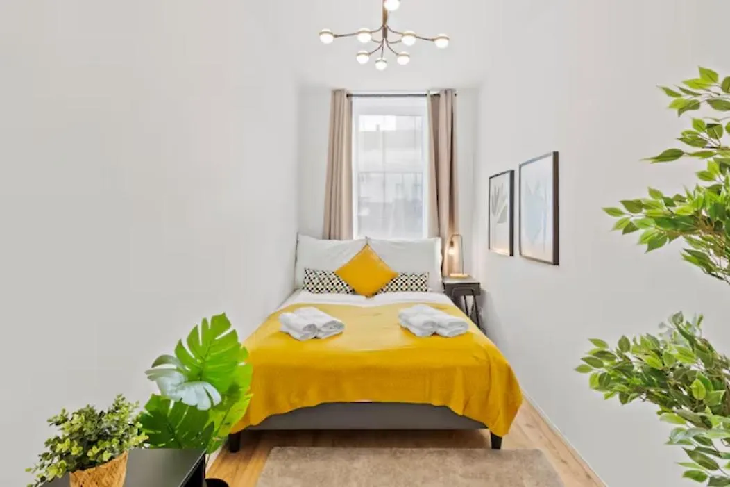 Chic Vienna Apartment