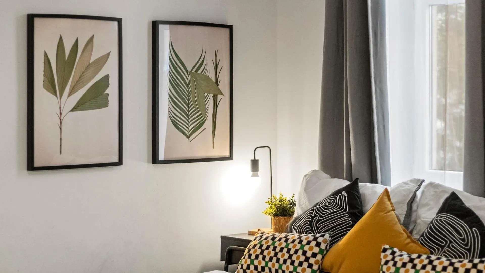Chic Vienna Apartment